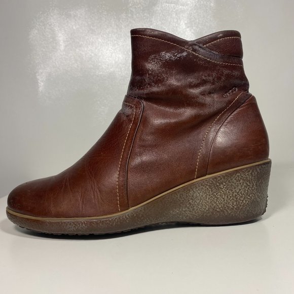 Ecco Women Boots Ankle High Wedge Zip Up Leather Brown Sz 7 - Picture 9 of 16